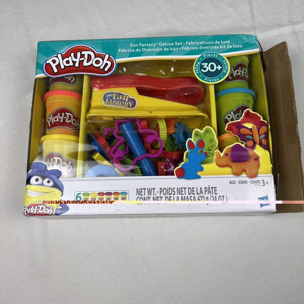 Play-Doh Fun Factory Deluxe Set 30+ Pieces 6 Cans Modeling Compound B6766